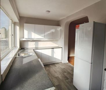 3 bedroom terraced house to rent - Photo 6