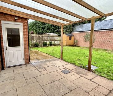 3 bedroom semi-detached house to rent - Photo 5