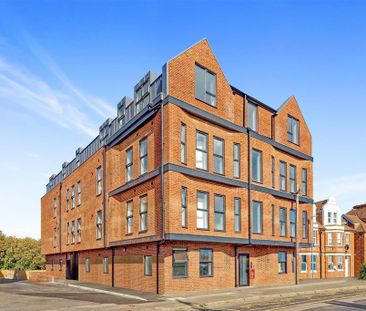 2 bedroom flat to rent - Photo 6