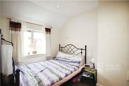 Aldershot Road, Guildford, GU2 8AJ - Photo 3