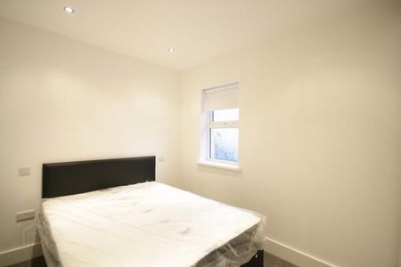 Apt 4, 21 Ulsterville Avenue, Belfast, BT9 7AS - Photo 2