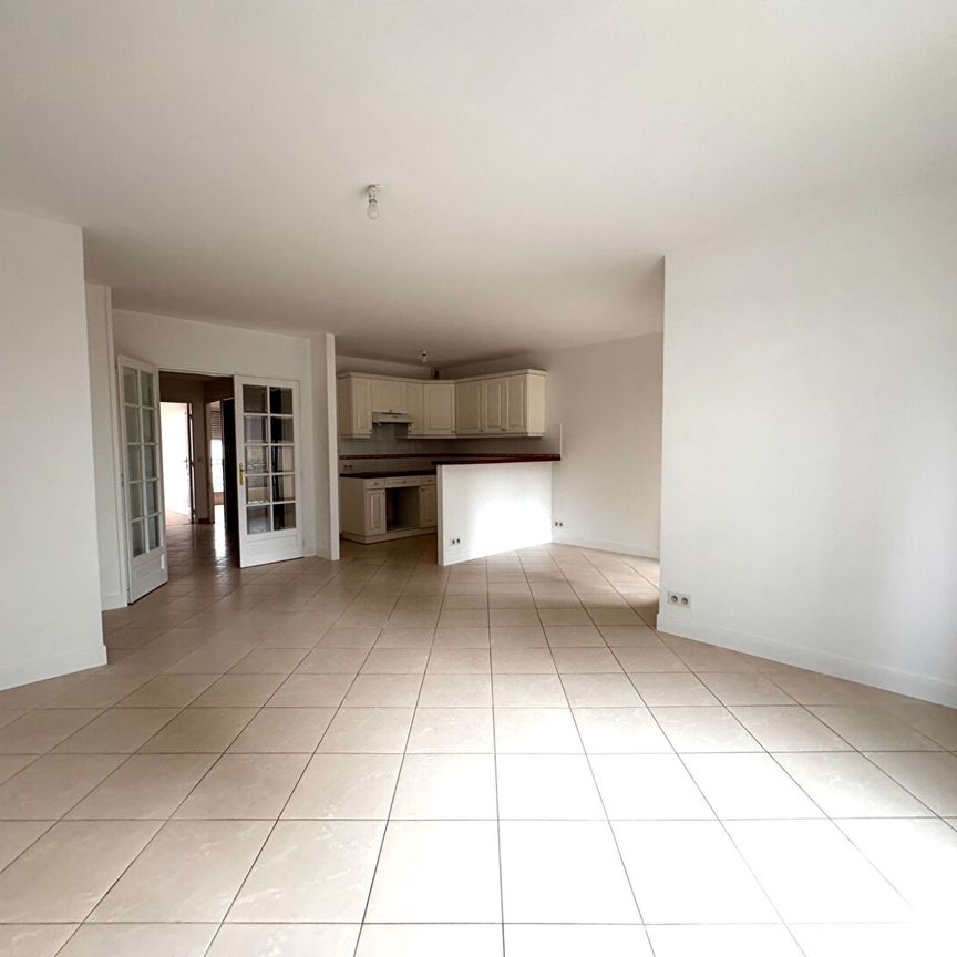 Location Appartement 3 pièces 67m² - Photo 1