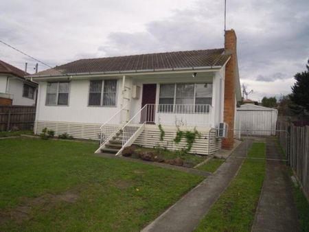 73 Vary Street, Morwell, VIC - Photo 2