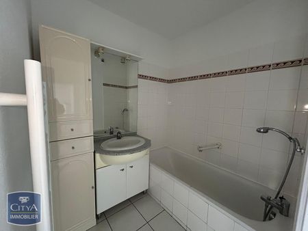 Location Appartement 3 pièces 56m² ALBI 81000 - Photo 4
