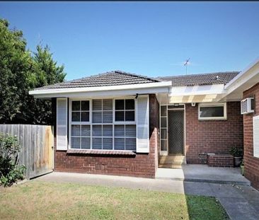 RENOVATED TWO BEDROOM IN THE MCKINNON COLLEGE ZONE - Photo 4