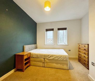 2 bedroom flat to rent - Photo 4