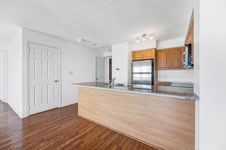 For Lease - 208 Enfield Place Unit# #2902, Mississauga, Ontario - Photo 5