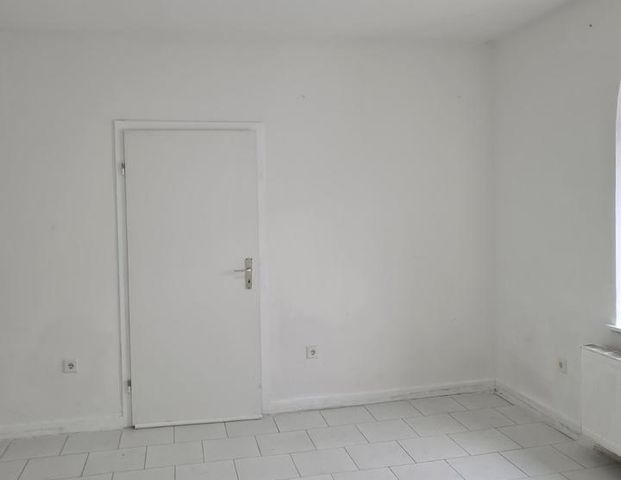 Recklinghausen Hochlarmark 50qm 2.OG 2 Zimmer 1 Küche 1 Bad - Foto 1