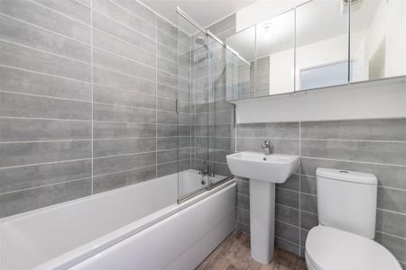 3 bedroom townhouse to rent - Photo 3