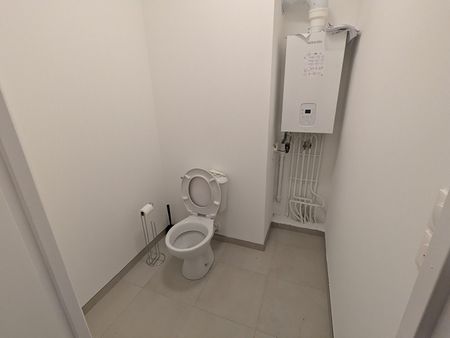 Location Appartement 3 pièces 75m² - Photo 5