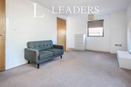 1 bedroom flat to rent - Photo 4