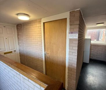 1 bedroom flat to rent - Photo 6