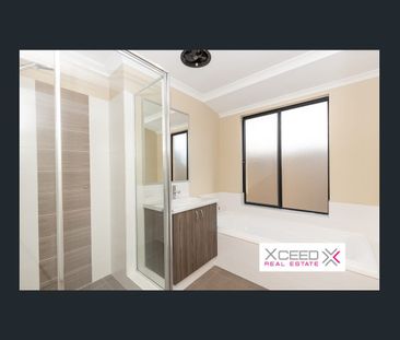 Modern Family Living Karnup - Photo 3