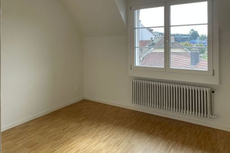 2.5 Zimmer, 80 m², 4. Stock - Photo 2