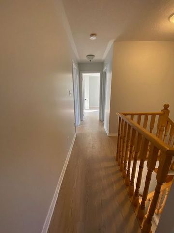 For Lease - 107 Charest Place, Whitby, Ontario - Photo 5