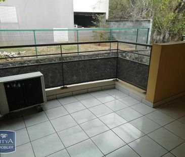 Location Appartement 2 pièces 33m² ST DENIS 97400 - Photo 4