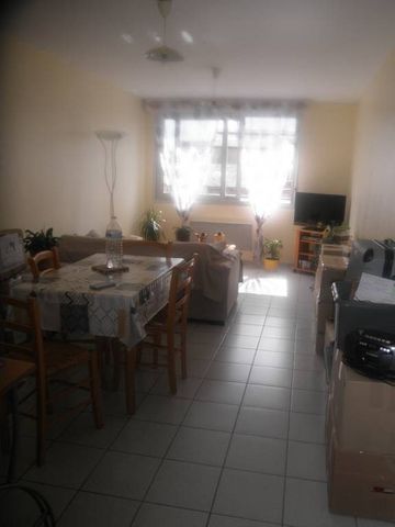 APPARTEMENT / SAINT-QUENTIN - Photo 3