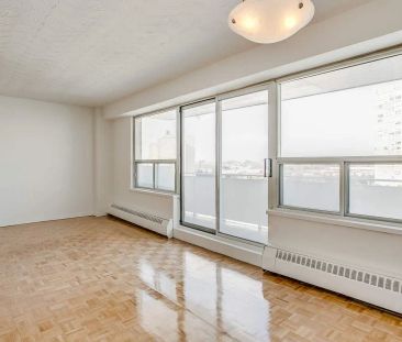 Baroness Apartments — Bachelor - Photo 4
