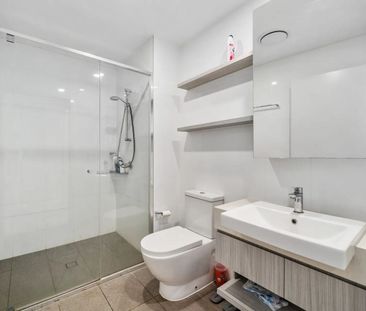 202/8 Dickens St, Spring Hill, Qld 4000 - Photo 5