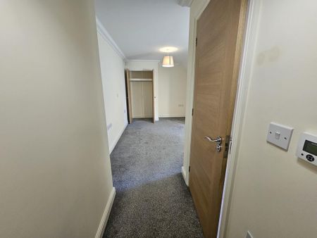 2 bedroom apartment to rent - Photo 5