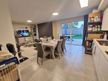 Energiezuinig appartement met tuin en autostaanplaats - Photo 2