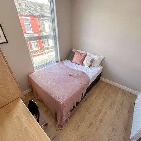 Esher Road, L6 - Photo 3