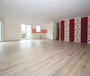 *** WEDOW *** - hochwertige und barrierefreie Wohnung mit Garten! - Photo 1