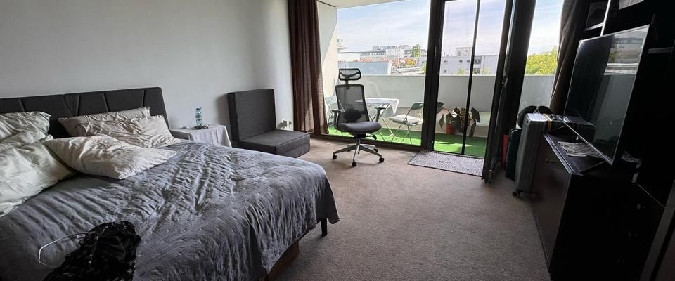 Helle, möblierte Wohnung in zentraler Lage zur Zwischenmiete – Ja - Foto 1