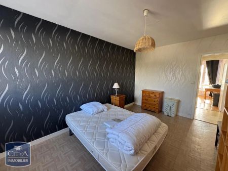 Appartement à louer 4 pièces 78m² - Photo 2
