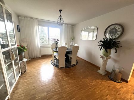 Befristet bis 30.11.2027 / Charmante 3.5 Zimmerwohnung in Brüttisel... - Photo 2