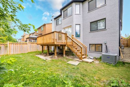 For Lease - 2966 Tradewind Drive, Mississauga, Ontario - Photo 2