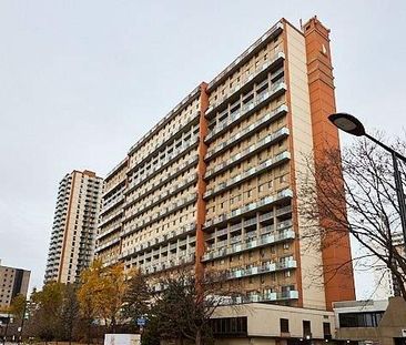 1 CH - 1 SDB - Longueuil - $1,575 /mo - Photo 2