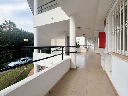 Piso de alquiler en Avenida Retor Emilio Bayarri, 9, Alfinach - Los Monasterios - Photo 2