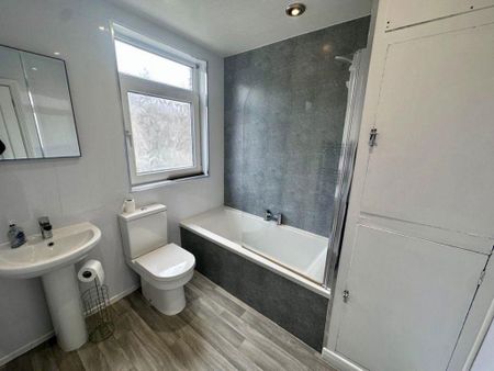2 bedroom terraced house to rent - Photo 5
