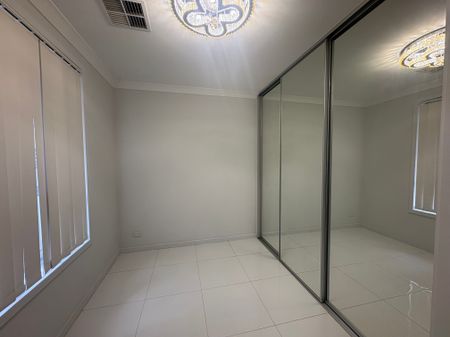 Modern Comfort and Convenience in Eyre! - Photo 3