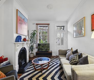 Inner-City Character Meets Contemporary Style - Photo 5