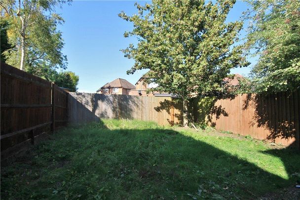 3 bedroom detached house to rent - Photo 1