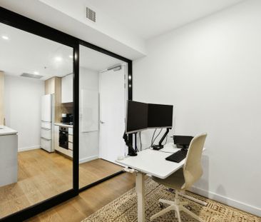 Luxurious Furnished Two Bedroom Apartment in Parkes - Photo 3