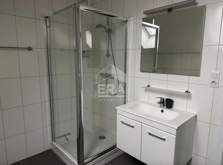 Location Appartement 2 pièces 59m² - Photo 3