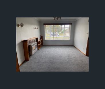3 Salmond Street, Deer Park, Vic 3023 - Photo 2