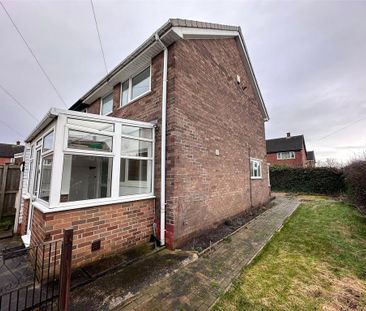 2 bedroom semi-detached house to rent - Photo 2