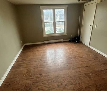 616 Victoria St, Unit 1, Kingston, ON - Photo 1