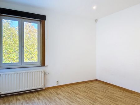 Huis met drie slaapkamers in La Louvière - Photo 5