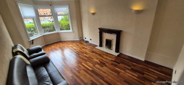 3 bedroom property to rent in Glasgow - Photo 1