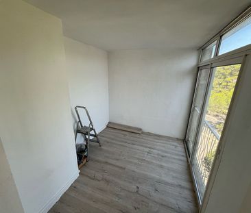 AIX EN PROVENCE APPARTEMENT T4 TERRASSE ET CAVE, - Photo 5