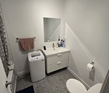 1 Chambre 1 Salle De Bain - Appartement - Photo 1