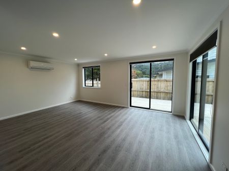 Brand New, 4 bedroom Wainuiomata - Photo 5