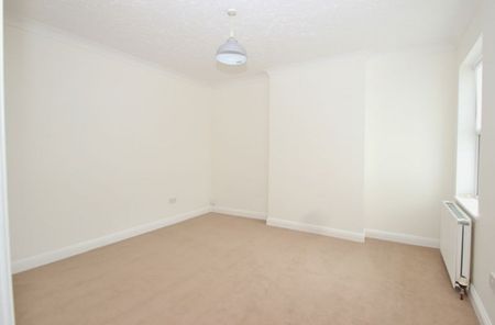 Student Property - Two Double Bedrooms - Photo 2