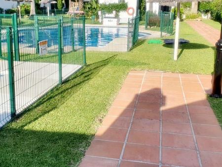 Los Naranjos, Nueva Andalucia, Marbella, Andalusia 29660 - Photo 4