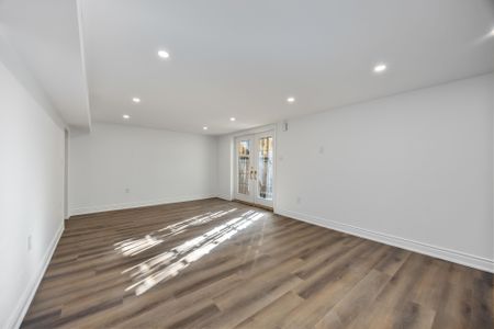 For Lease - 136 Holm Crescent, Markham, Ontario - Photo 5